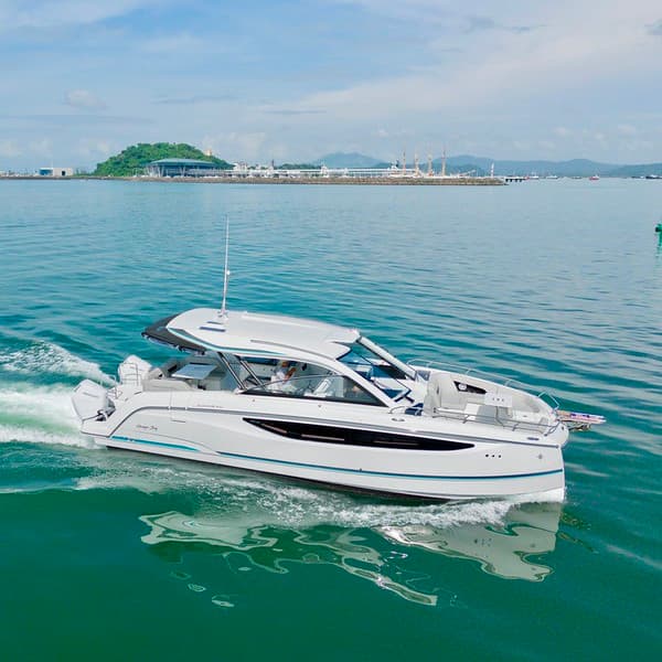 38’ Jeanneau image 1