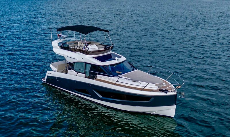 38' Parker Monaco image 1