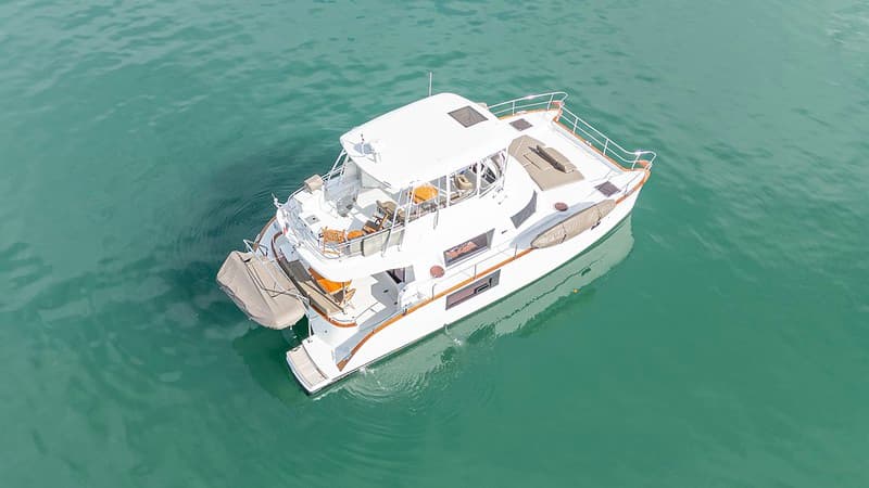 47' Fountaine Pajot